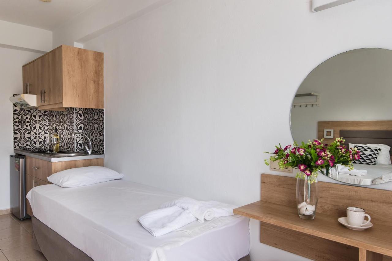 Vagelis Apartments Malia المظهر الخارجي الصورة